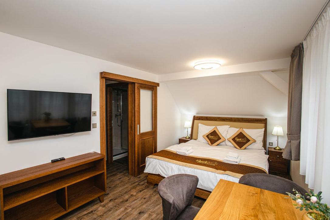 Synek Pension Spindleruv Mlyn Exterior photo